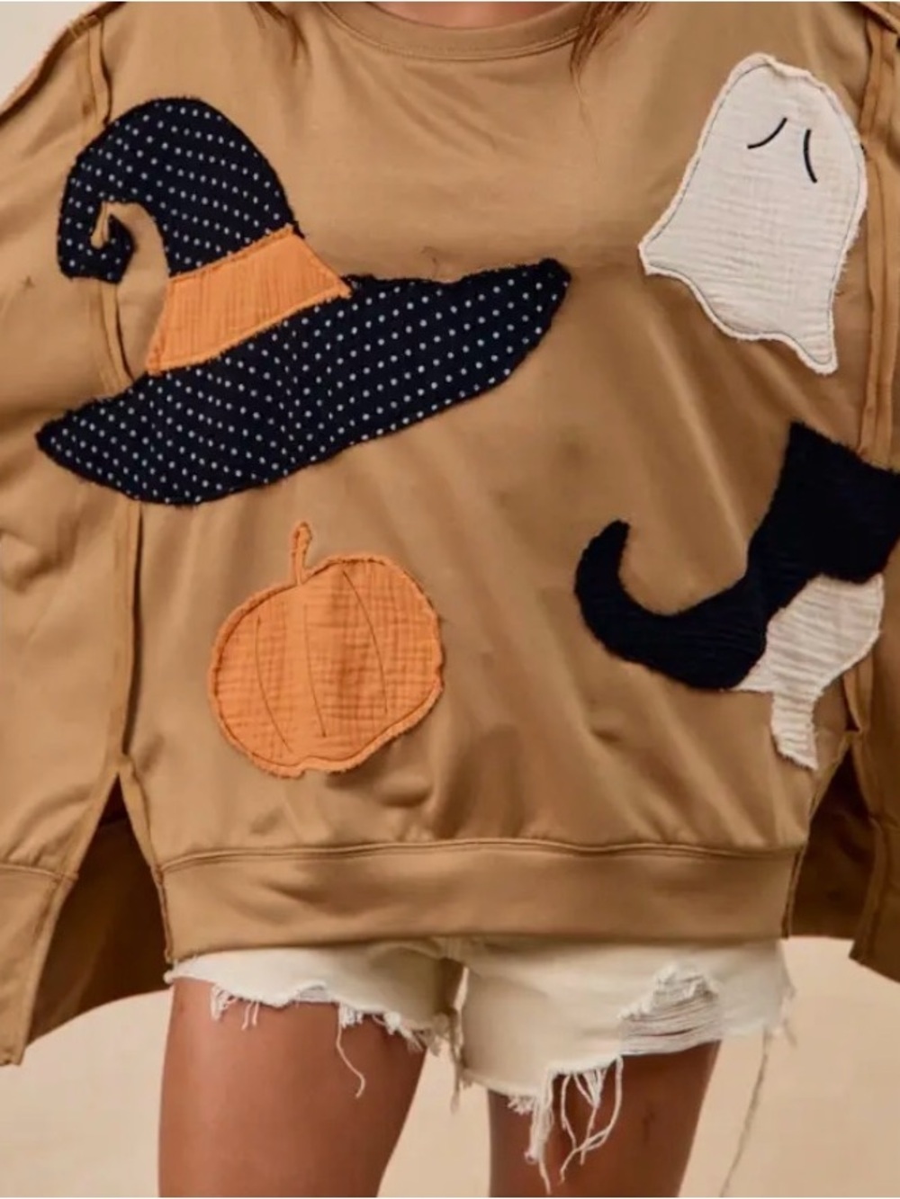 Bibi Halloween Sweatshirt Tan Appliqué Pullover -Limited Edition 1-S,1-L,1-XL - Picture 2 of 4